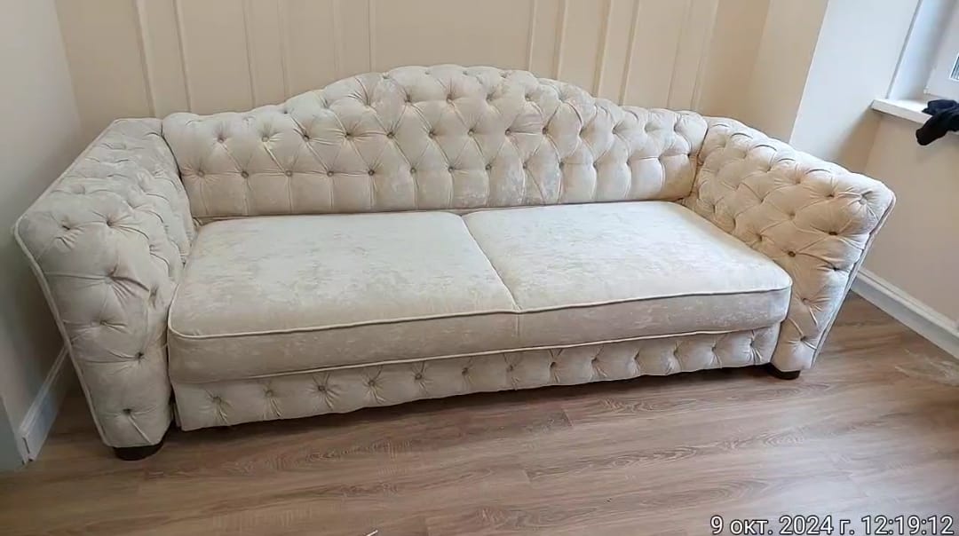 Обивка дивана. Тургеневская