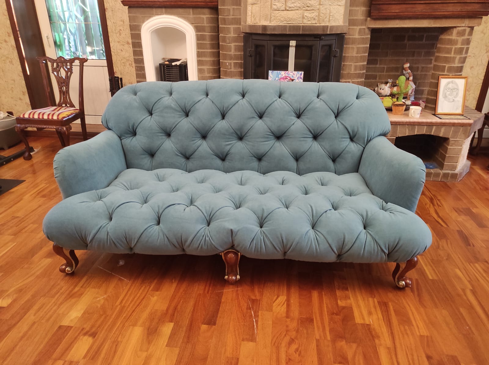 Перетяжка дивана. Тургеневская